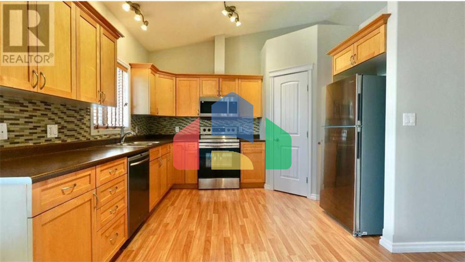 Residential - Single Family Home - Peace River, Canada - Canada