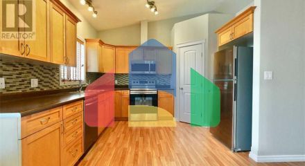 Residential - Single Family Home - Peace River, Canada - Canada