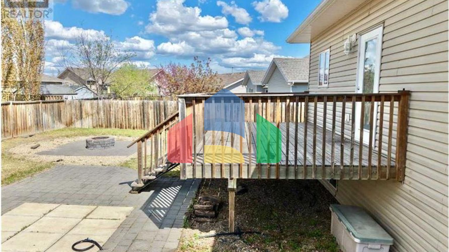 Residential - Single Family Home - Peace River, Canada - Canada