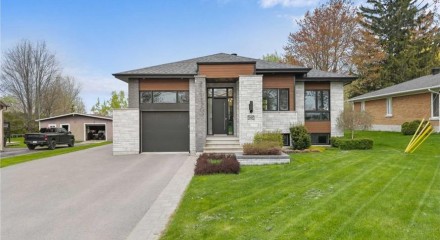 Residential - Bungalow - Saint-Grégoire, Canada - Canada