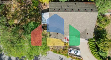 Residential - Single Family Home - Trail, Canada - Canada