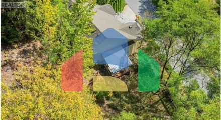 Residential - Single Family Home - Trail, Canada - Canada