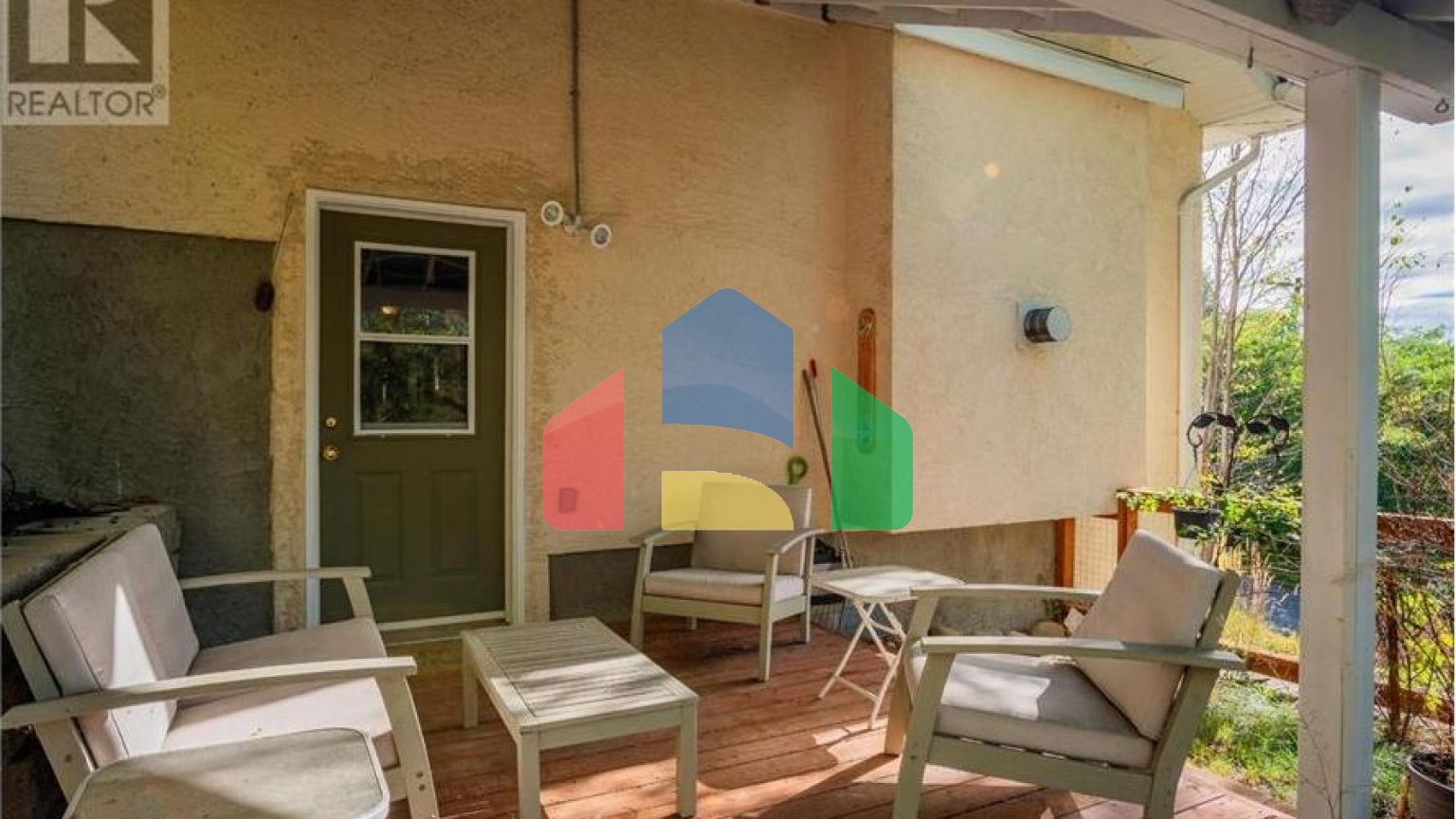 Residential - Single Family Home - Trail, Canada - Canada