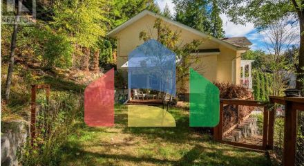 Residential - Single Family Home - Trail, Canada - Canada
