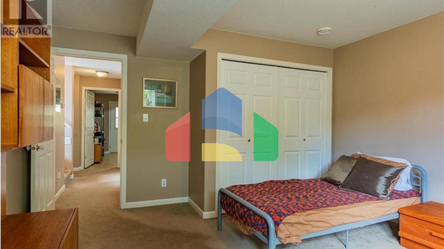 Residential - Single Family Home - Trail, Canada - Canada