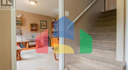 Residential - Single Family Home - Trail, Canada - Canada