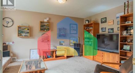 Residential - Single Family Home - Trail, Canada - Canada