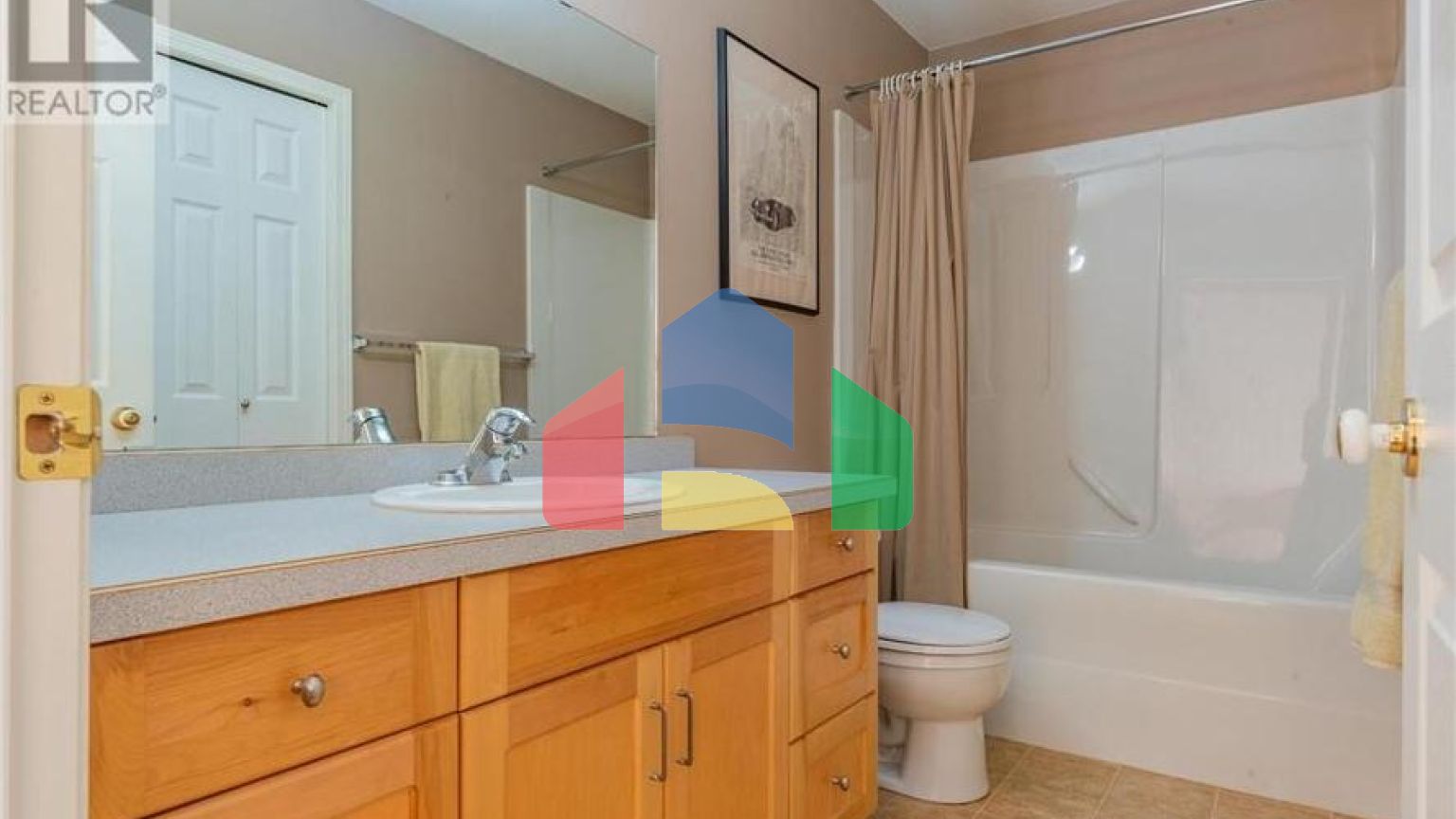 Residential - Single Family Home - Trail, Canada - Canada