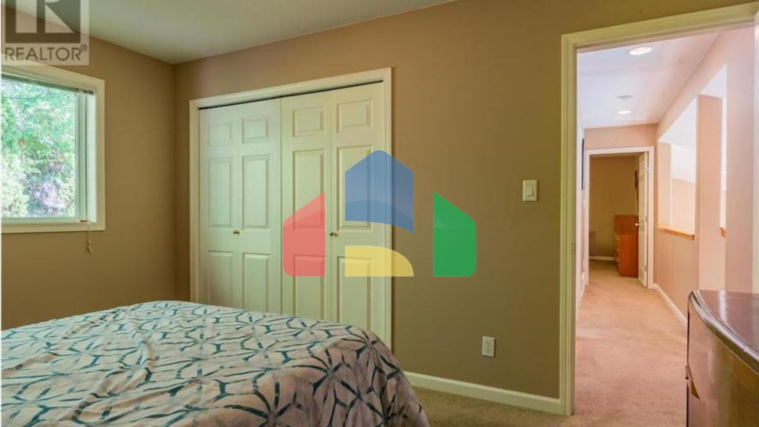 Residential - Single Family Home - Trail, Canada - Canada