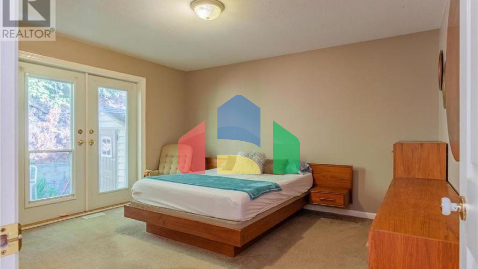 Residential - Single Family Home - Trail, Canada - Canada