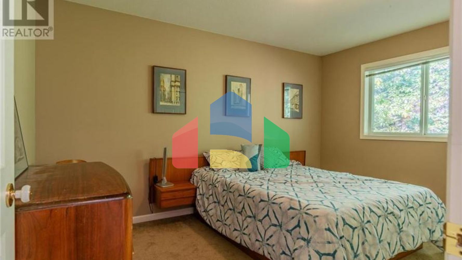 Residential - Single Family Home - Trail, Canada - Canada