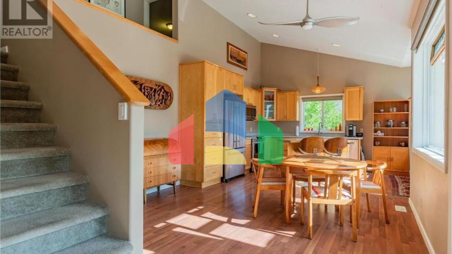 Residential - Single Family Home - Trail, Canada - Canada