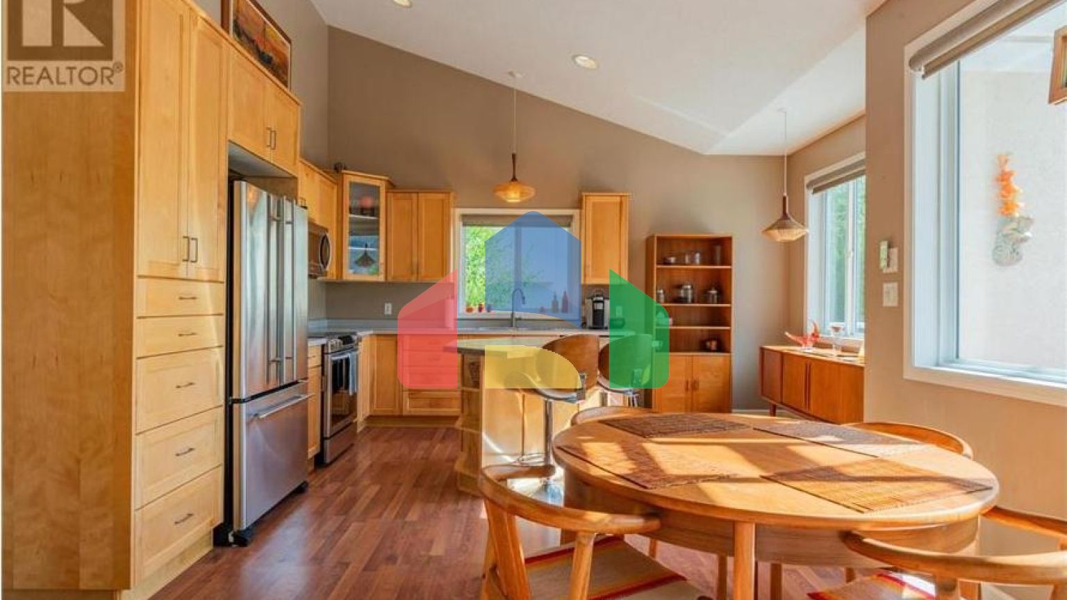 Residential - Single Family Home - Trail, Canada - Canada