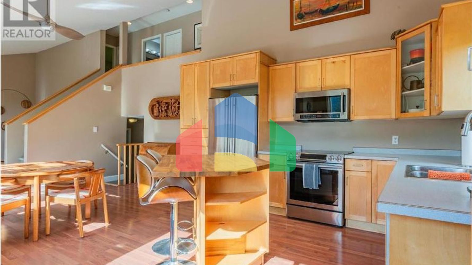 Residential - Single Family Home - Trail, Canada - Canada