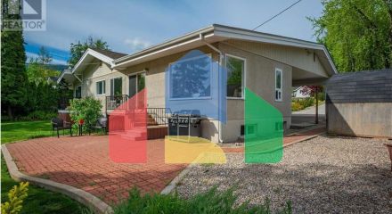 Residential - Single Family Home - Trail, Canada - Canada Residential - Single Family Home - Trail, Canada - Canada