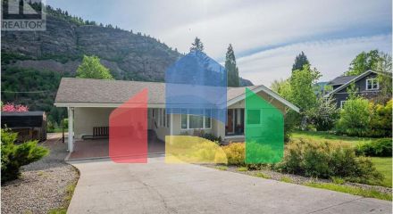 Residential - Single Family Home - Trail, Canada - Canada Residential - Single Family Home - Trail, Canada - Canada