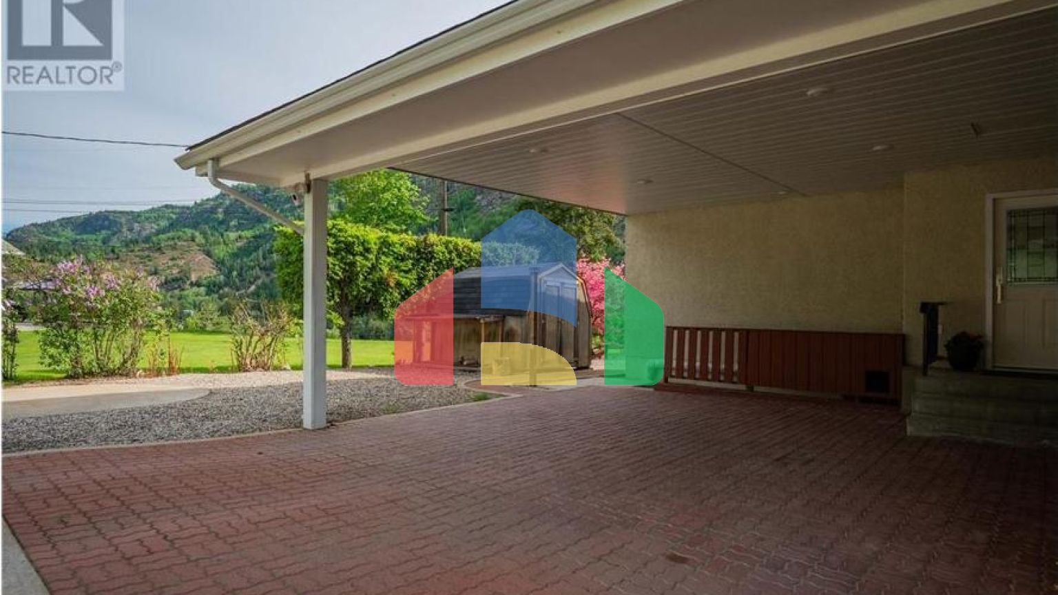 Residential - Single Family Home - Trail, Canada - Canada