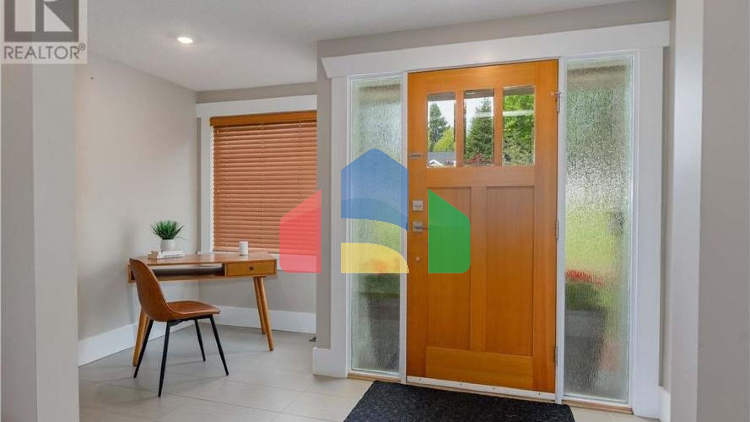 Residential - Single Family Home - Trail, Canada - Canada