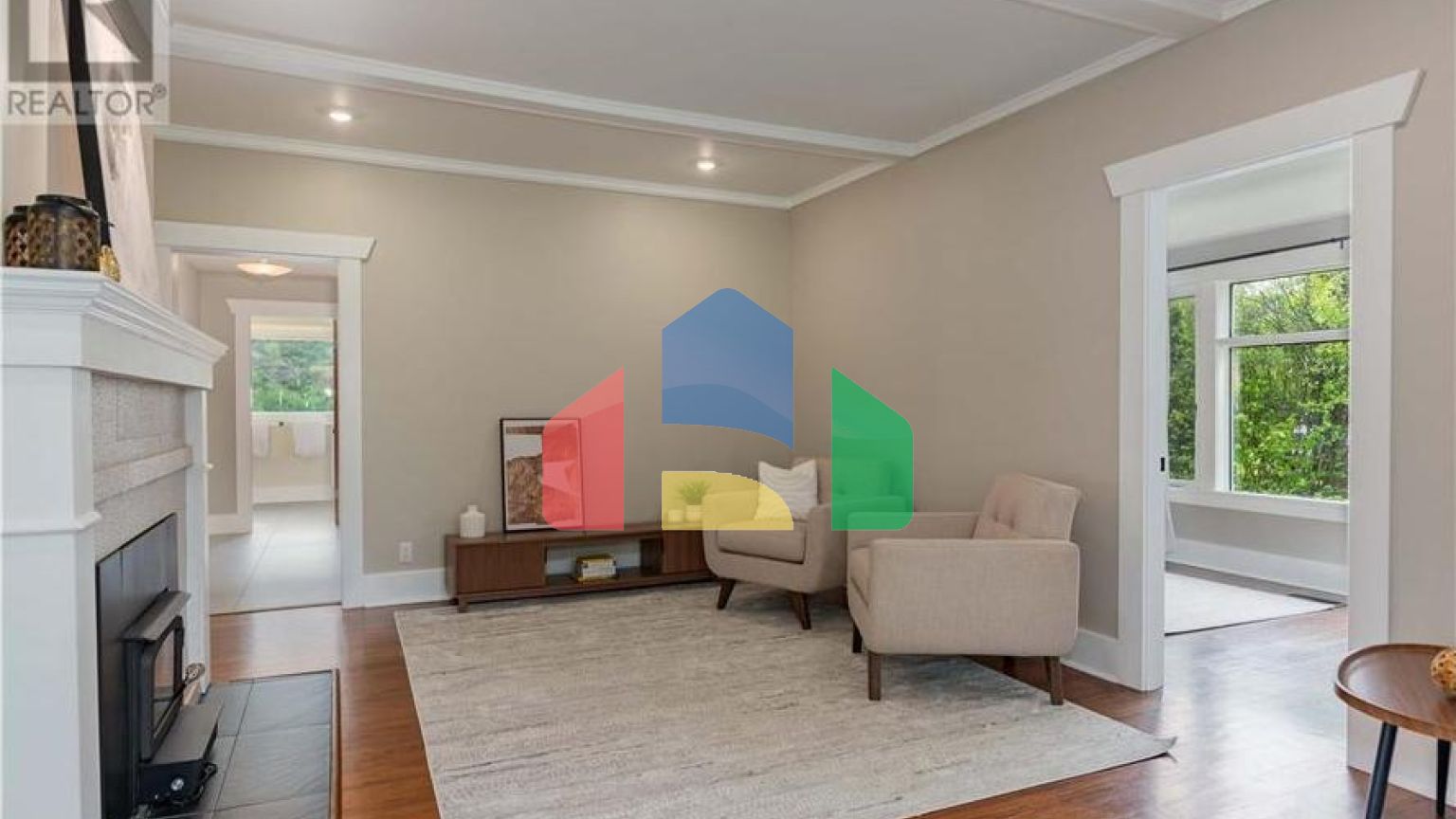 Residential - Single Family Home - Trail, Canada - Canada