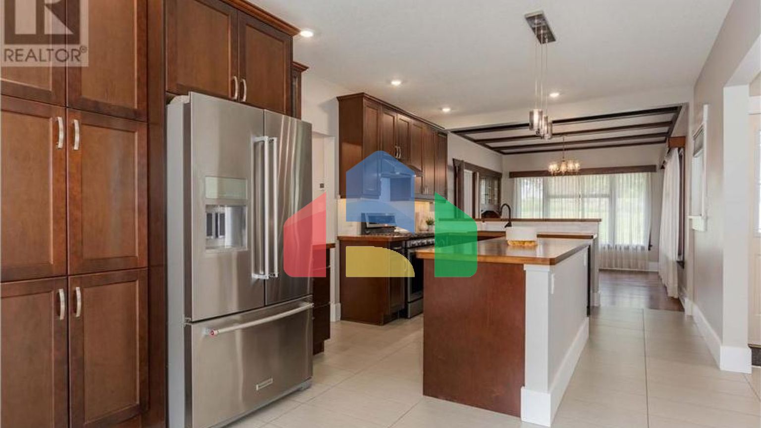 Residential - Single Family Home - Trail, Canada - Canada