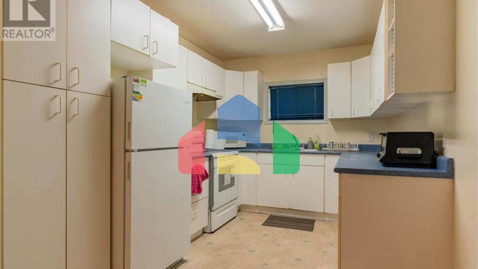 Commercial - Commercial/Retail - Trail, Canada - Canada