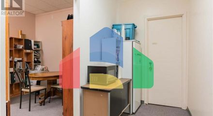 Commercial - Commercial/Retail - Trail, Canada - Canada