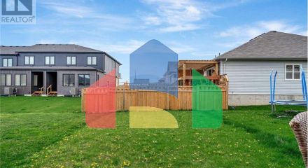 Residential - Single Family Home - Brighton, Canada - Canada