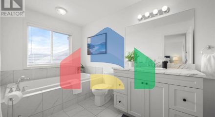 Residential - Single Family Home - Brighton, Canada - Canada