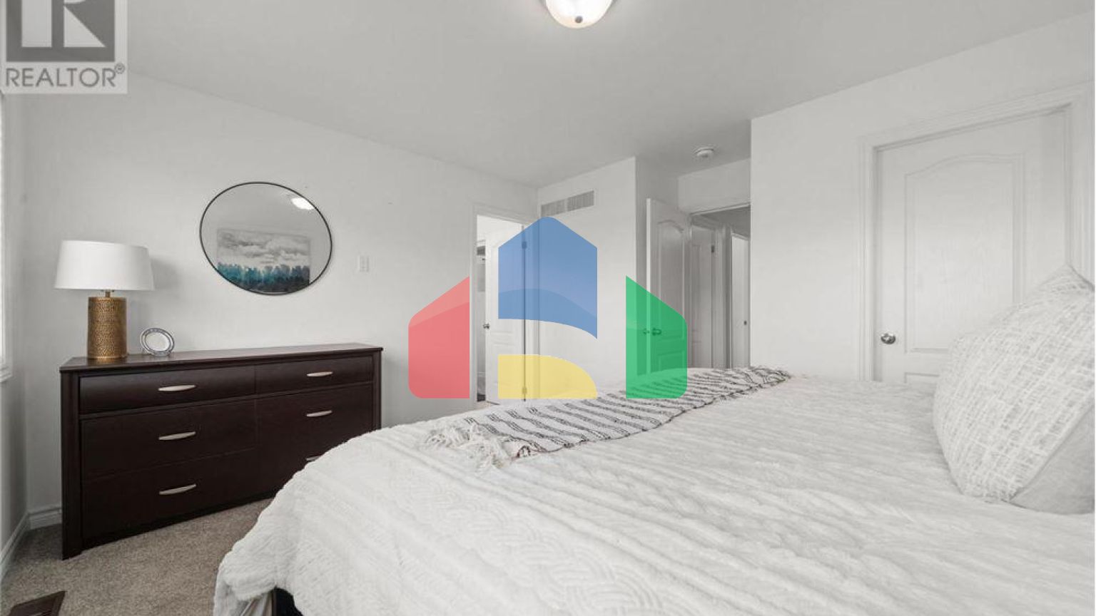 Residential - Single Family Home - Brighton, Canada - Canada