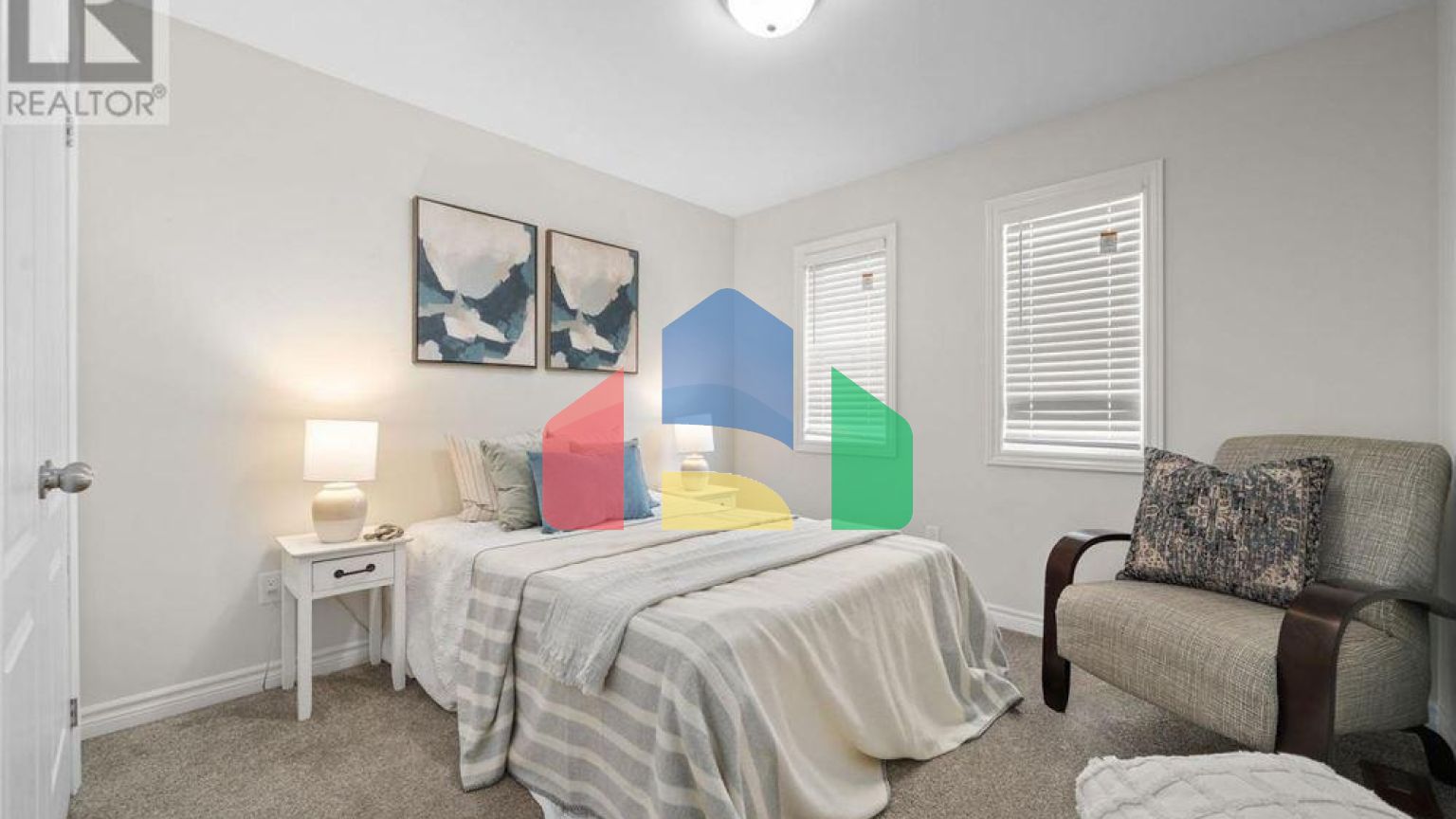 Residential - Single Family Home - Brighton, Canada - Canada