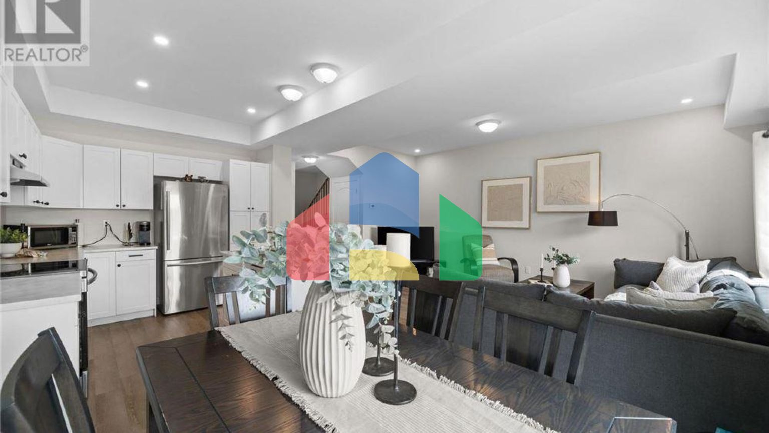 Residential - Single Family Home - Brighton, Canada - Canada