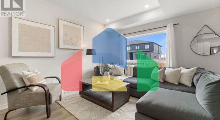 Residential - Single Family Home - Brighton, Canada - Canada