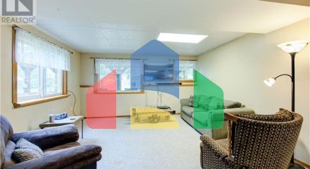 Residential - Single Family Home - Brighton, Canada - Canada