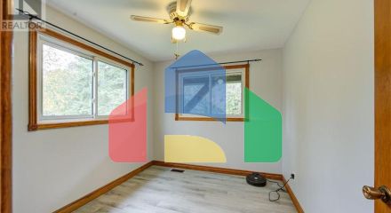 Residential - Single Family Home - Brighton, Canada - Canada