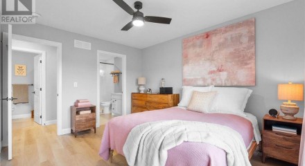 Residential - Single Family Home - Brighton, Canada - Canada