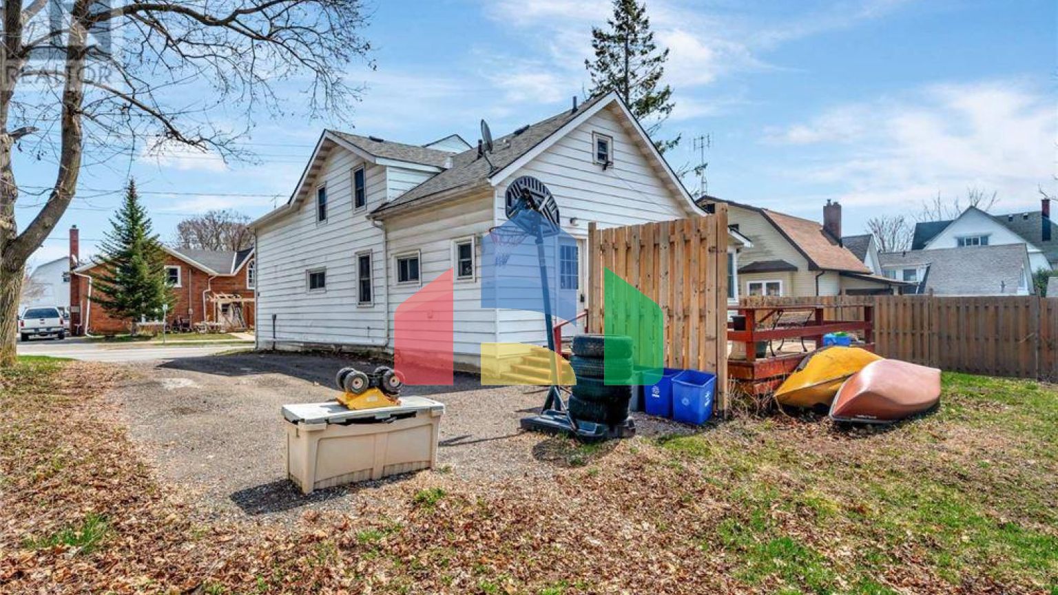 Residential - Single Family Home - Brighton, Canada - Canada