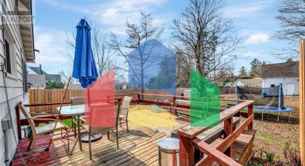 Residential - Single Family Home - Brighton, Canada - Canada