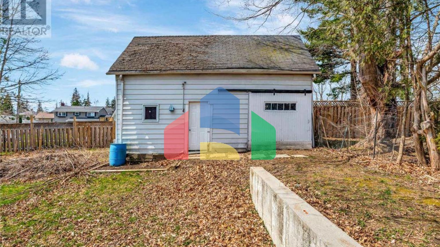 Residential - Single Family Home - Brighton, Canada - Canada