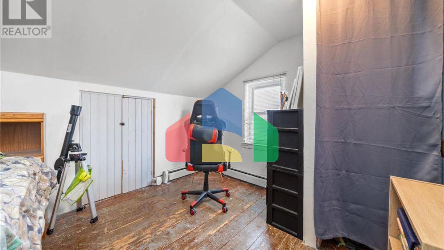 Residential - Single Family Home - Brighton, Canada - Canada