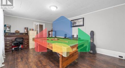 Residential - Single Family Home - Brighton, Canada - Canada