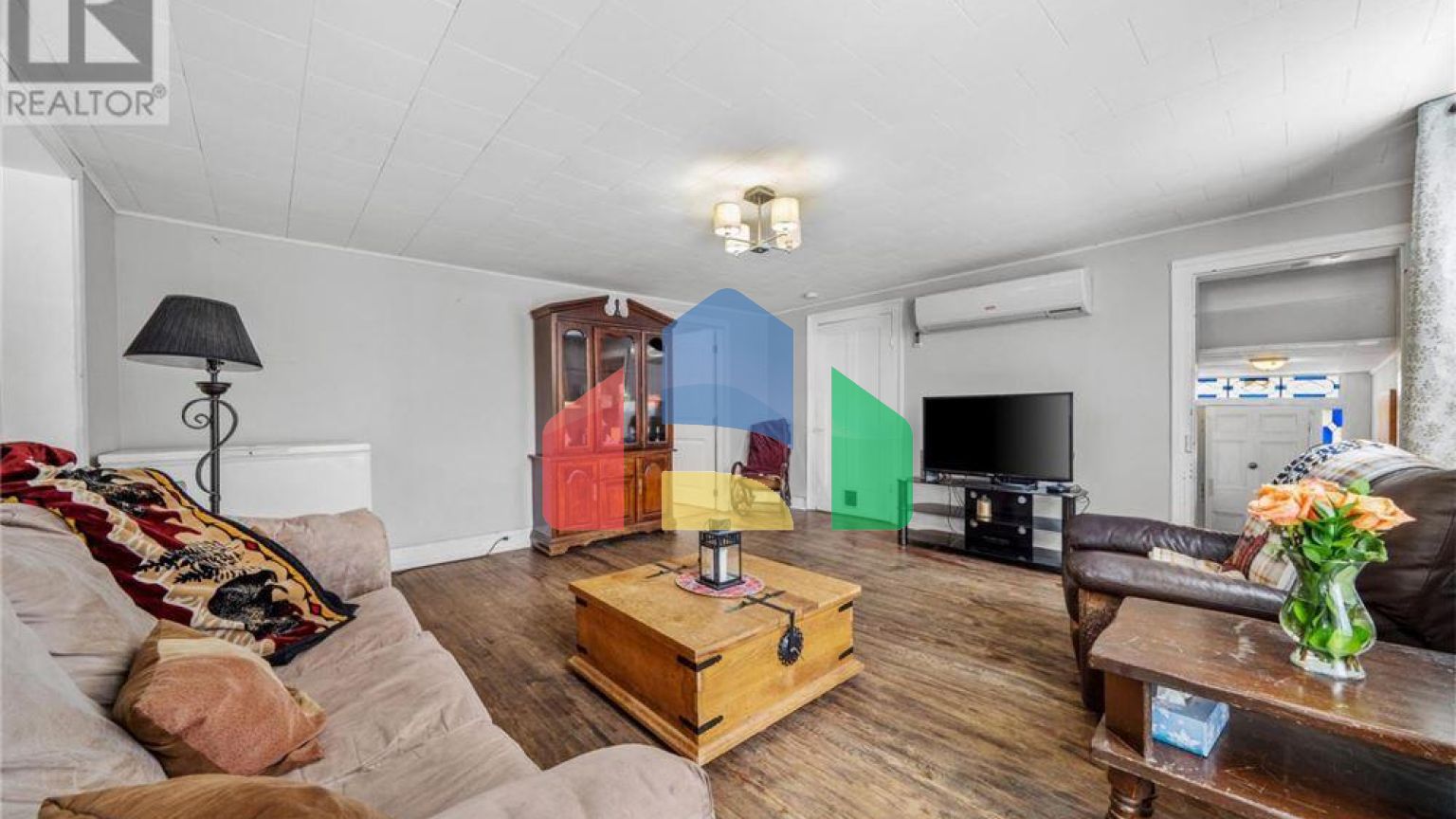 Residential - Single Family Home - Brighton, Canada - Canada