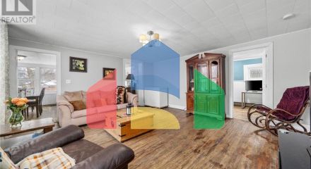 Residential - Single Family Home - Brighton, Canada - Canada