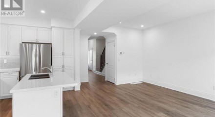 Residential - Single Family Home - Cobourg, Canada - Canada
