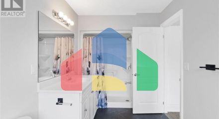 Residential - Single Family Home - Cobourg, Canada - Canada