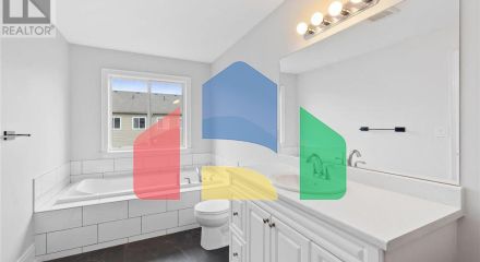 Residential - Single Family Home - Cobourg, Canada - Canada