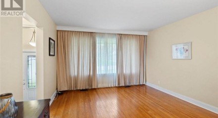 Residential - Single Family Home - Cobourg, Canada - Canada