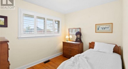 Residential - Single Family Home - Cobourg, Canada - Canada