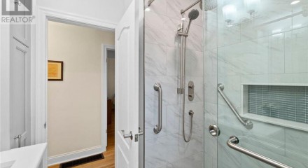 Residential - Single Family Home - Cobourg, Canada - Canada