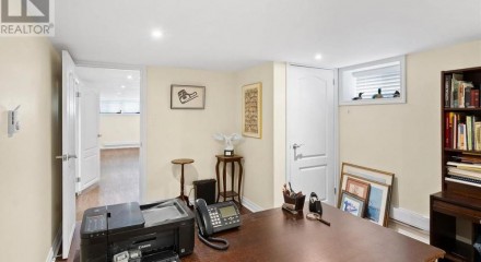 Residential - Single Family Home - Cobourg, Canada - Canada