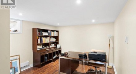 Residential - Single Family Home - Cobourg, Canada - Canada